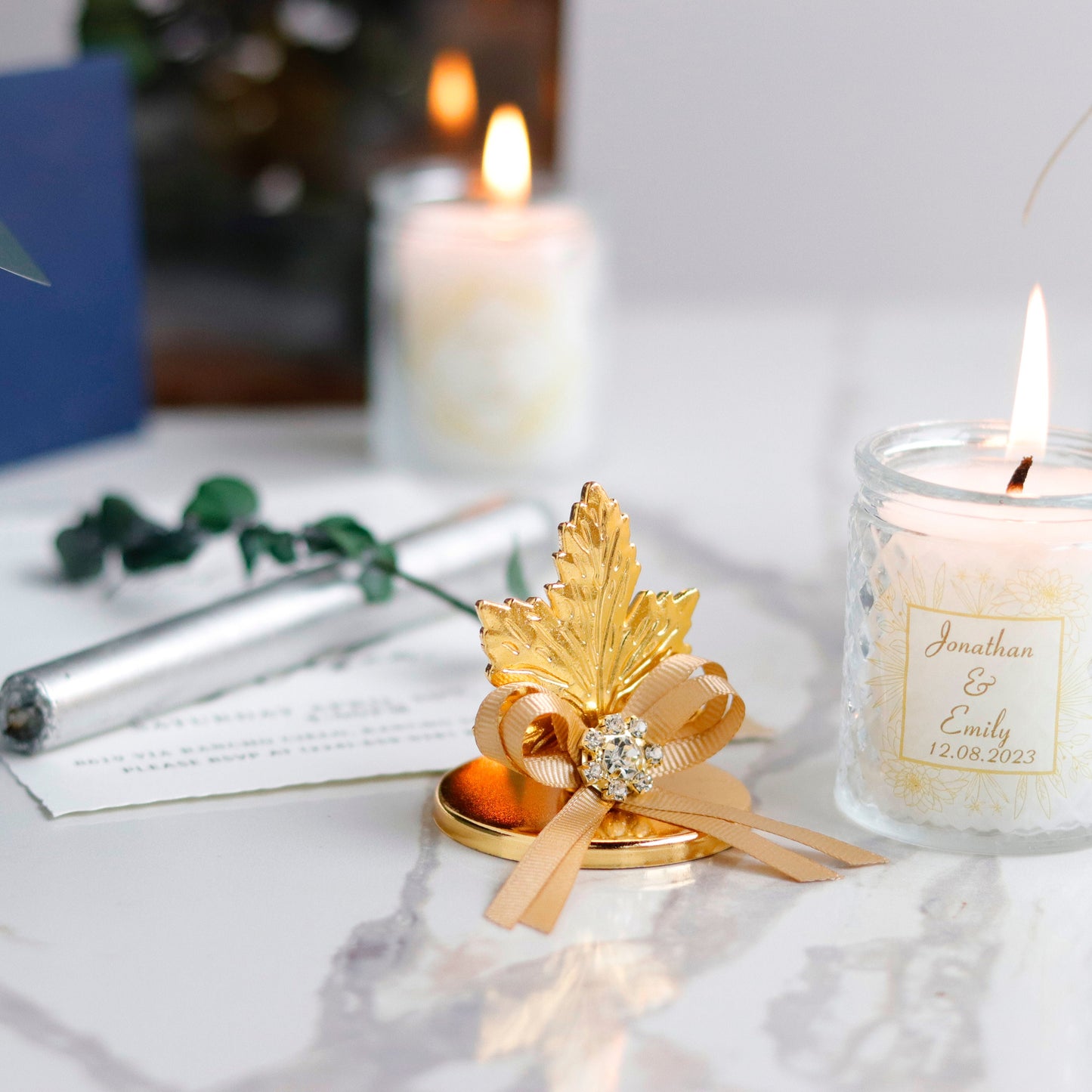 Wedding Favor Glass Candle | Thank You Gifts for Guests | Gold Sycamore Metal Leaf Lid Candle Favors | Luxury Wedding Favors | Bulk Favors