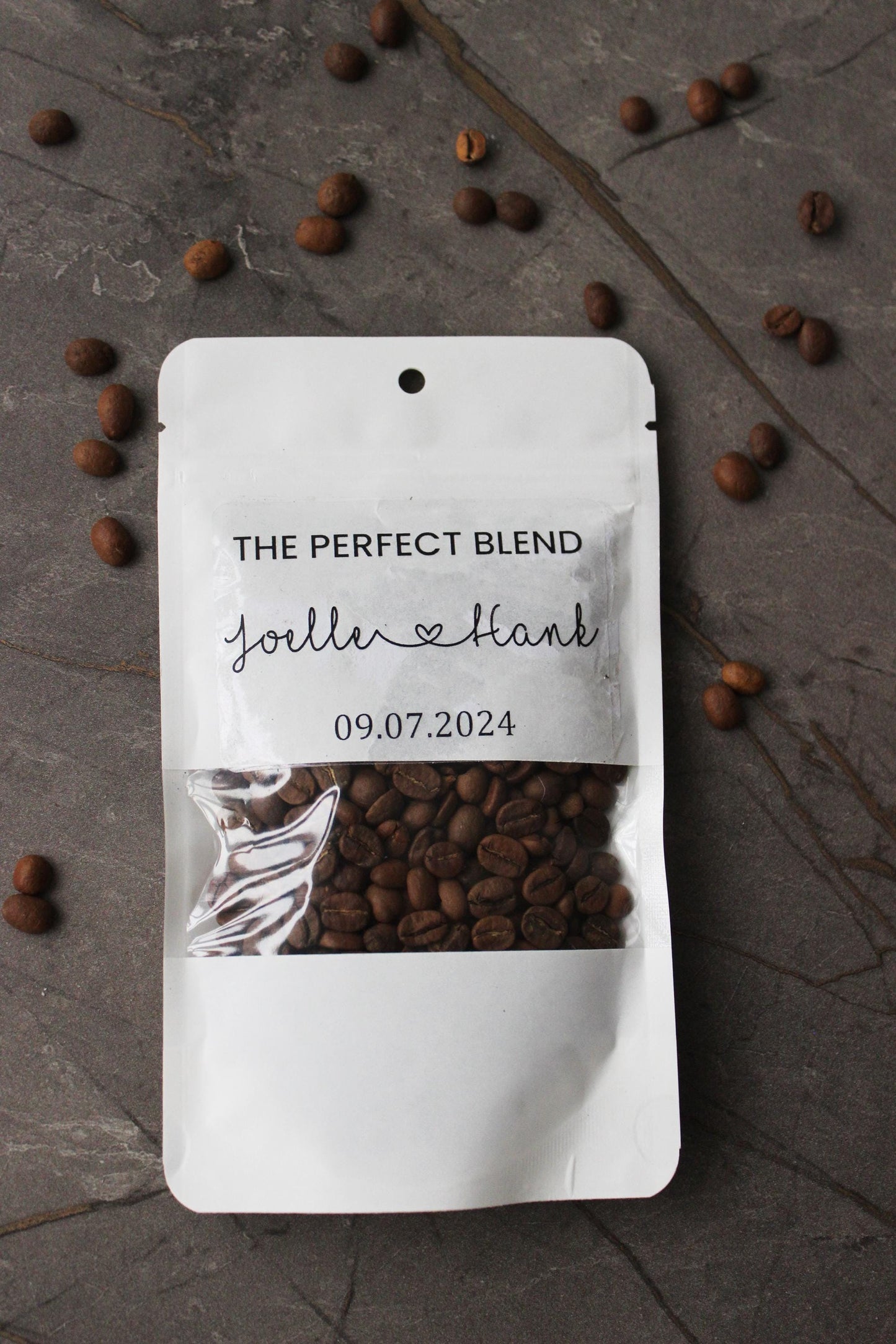 50 Pieces The Perfect Blend Coffee Bag, Wedding Favor White Coffee Pouch, Bridal Shower Favors, Kraft Zip Locked Custom Sticker Bags