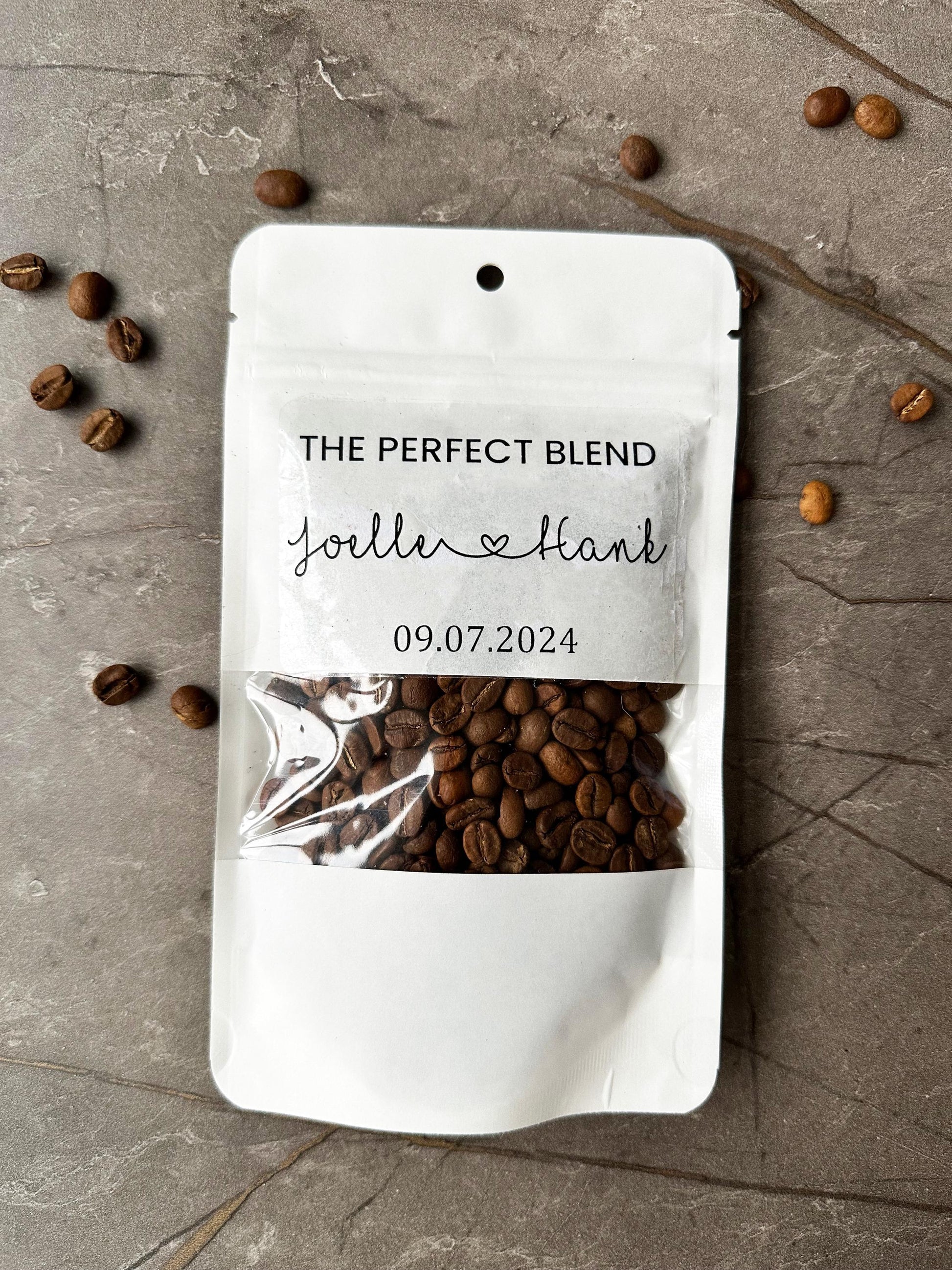 50 Pieces The Perfect Blend Coffee Bag, Wedding Favor White Coffee Pouch, Bridal Shower Favors, Kraft Zip Locked Custom Sticker Bags